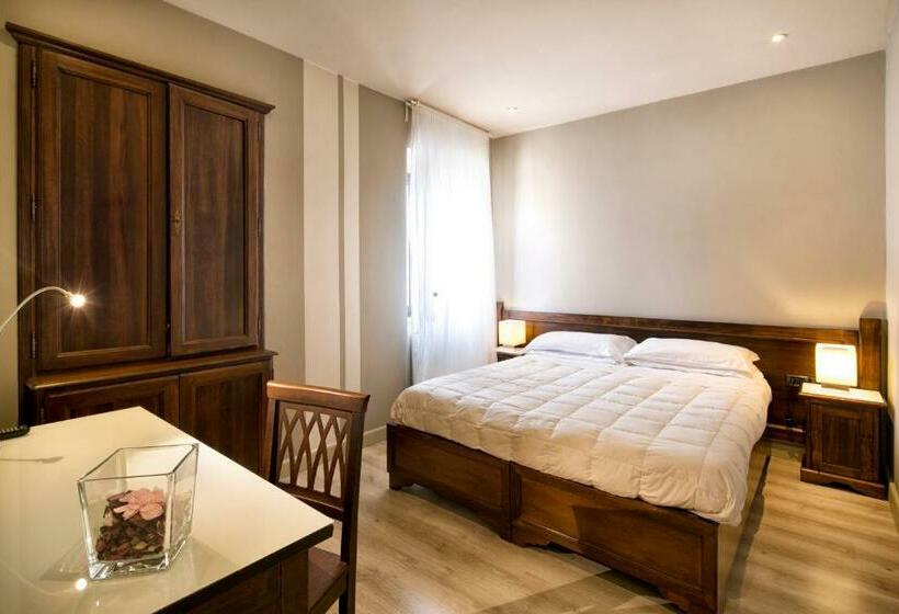 חדר סטנדרט, Degli Affreschi