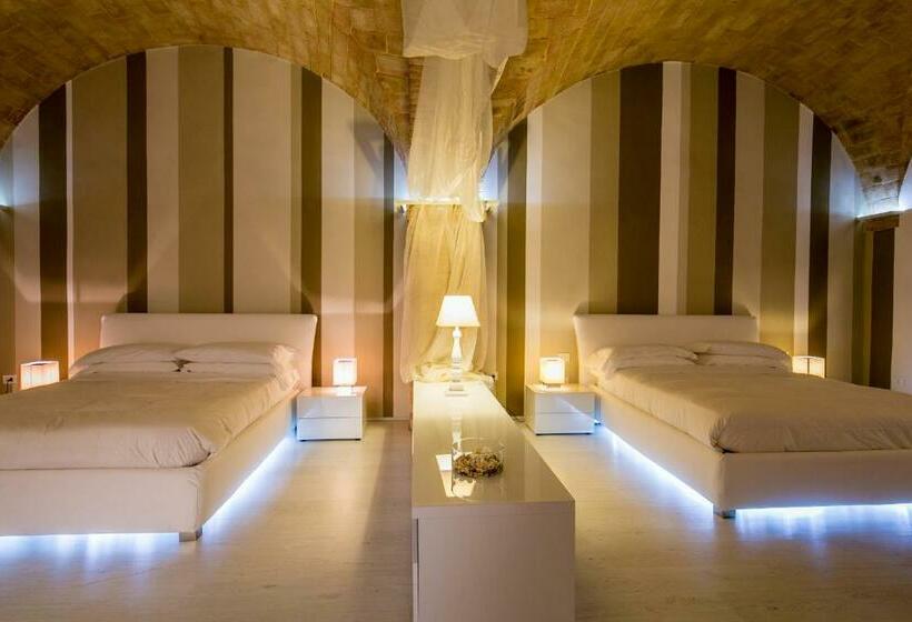 סוויטה, Degli Affreschi