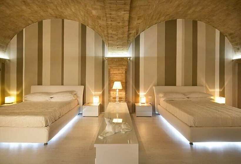 סוויטה, Degli Affreschi