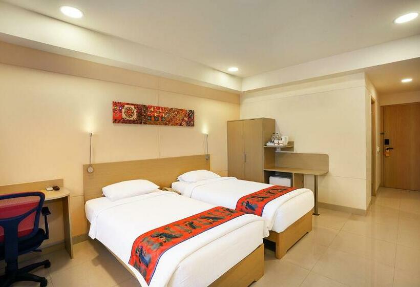 Standard Room, Ginger Vapi