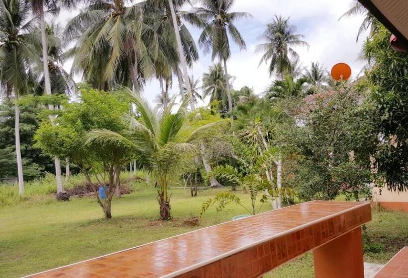 スタンダードバンガロー, Happy Resort