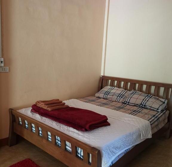 ガーデンビューのスタンダードバンガロー, Happy Resort