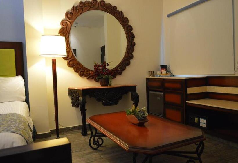 スタンダードルーム, Hblue