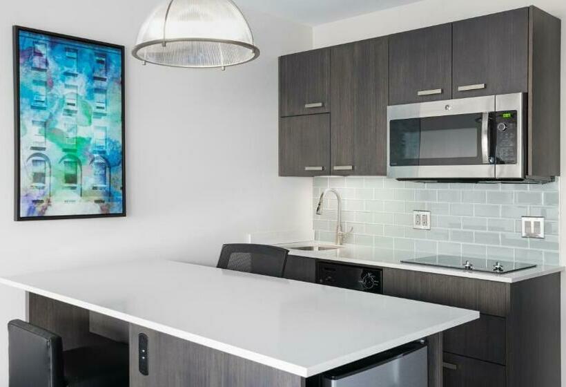 إستوديو قياسى, Hyatt House Jersey City