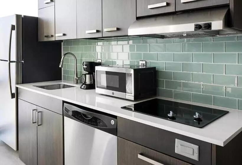 キングサイズベッドのスイートルーム, Hyatt House Jersey City