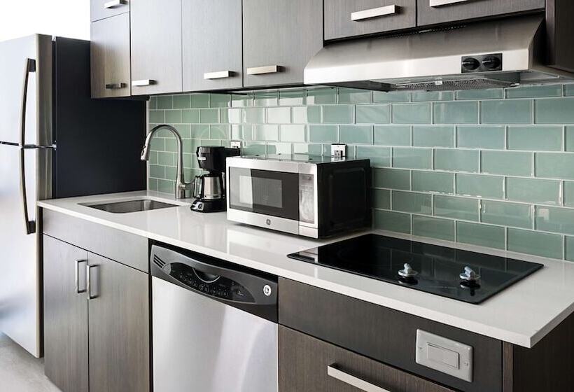 Люкс, Hyatt House Jersey City