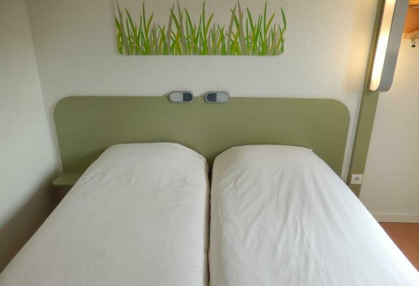 غرفة قياسية, Ibis Budget Pau Est