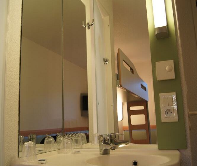 غرفة قياسية, Ibis Budget Pau Est