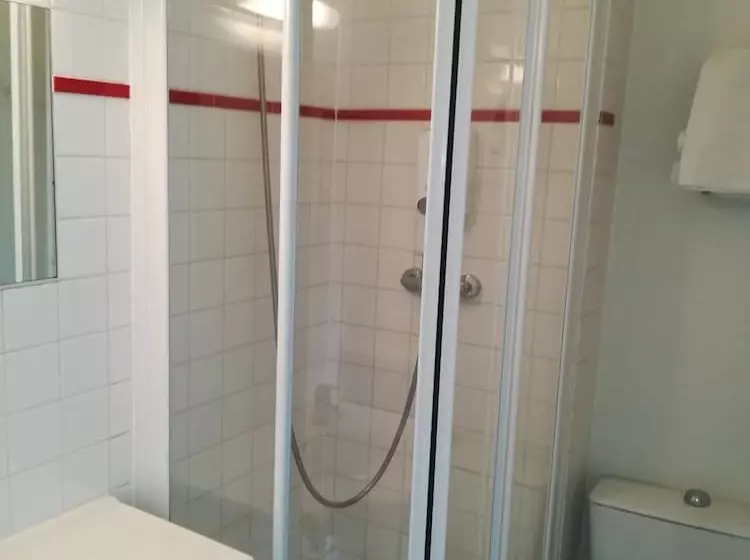 اتاق استاندارد, Inn Design Issoudun