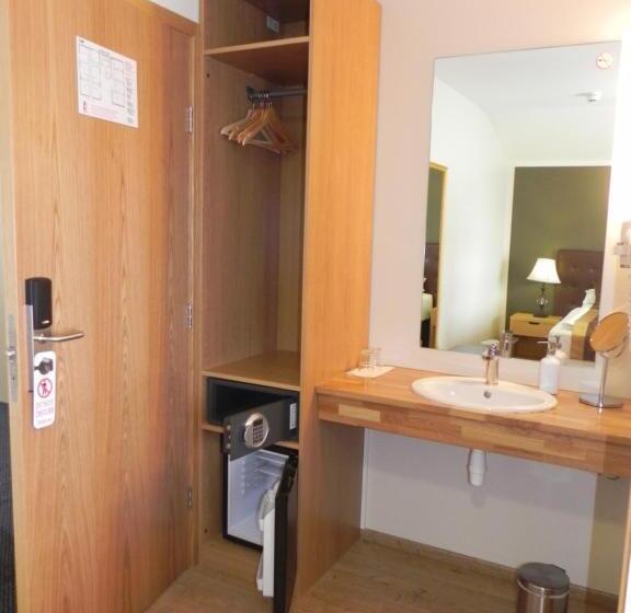 اتاق استاندارد, Jazz By Keflavik Airport Reykjavik Iceland