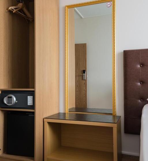 اتاق استاندارد, Jazz By Keflavik Airport Reykjavik Iceland