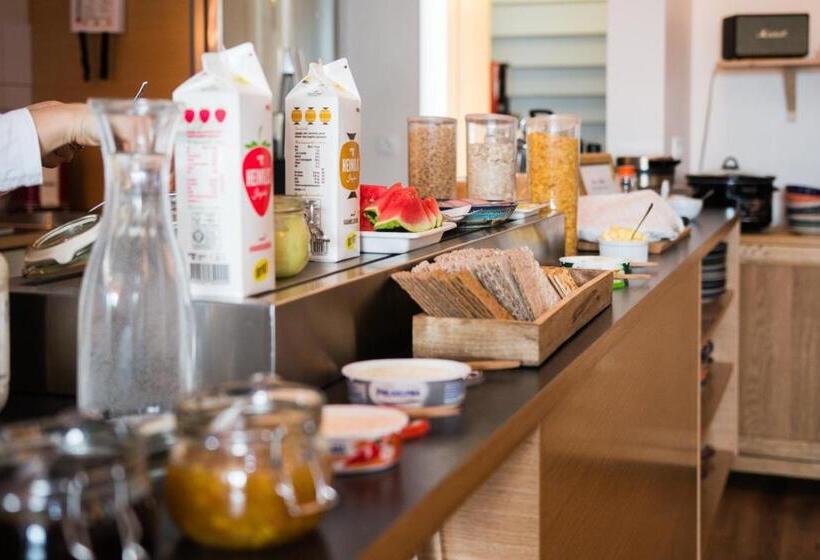 اتاق استاندارد یک نفره, Jazz By Keflavik Airport Reykjavik Iceland