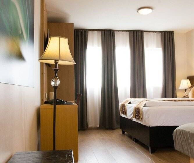 اتاق استاندارد سه نفره, Jazz By Keflavik Airport Reykjavik Iceland