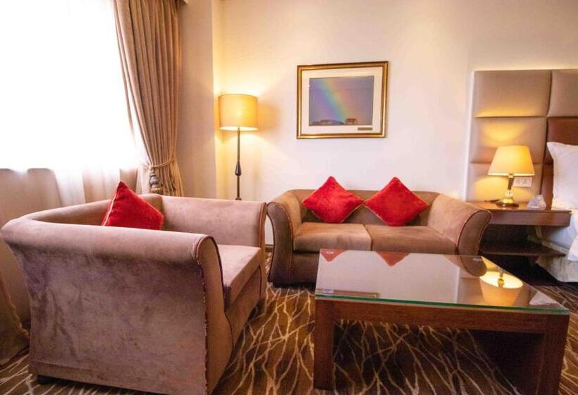 سوییت اجرایی, Luxus Grand