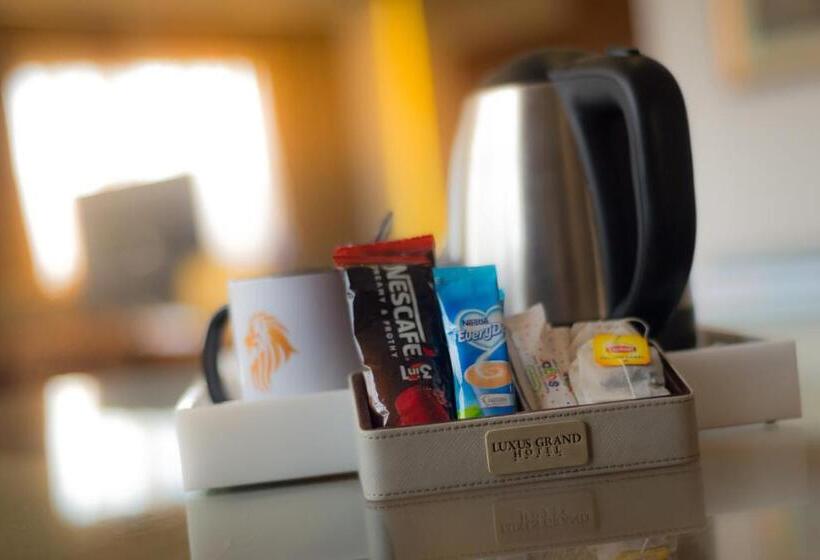 سوئیت رویال, Luxus Grand