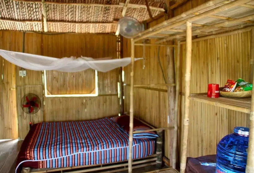 Standard Room Shared Bathroom