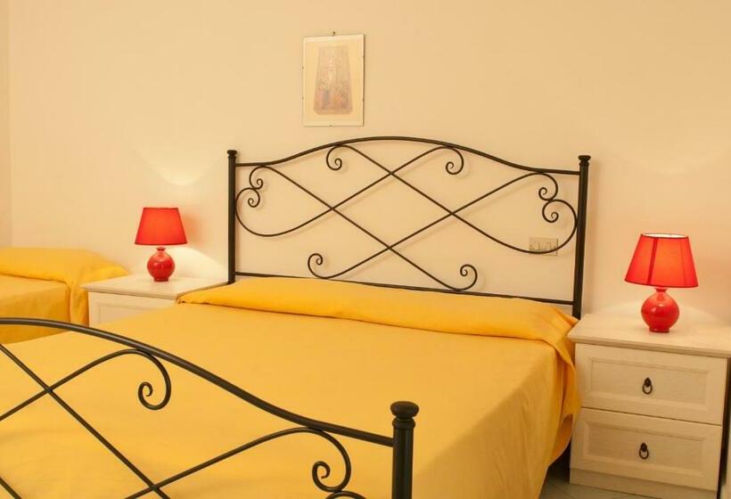 Triple Room Sea View, Paradiso Residence