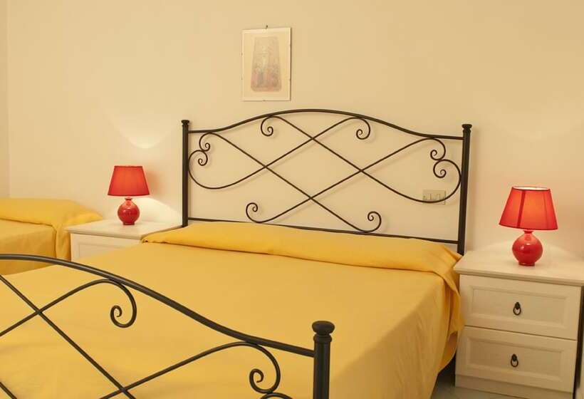 Triple Room Sea View, Paradiso Residence