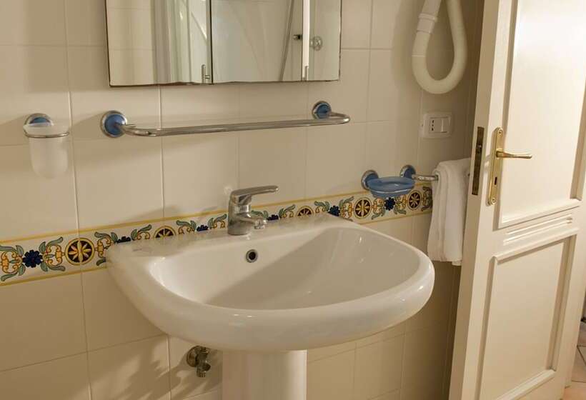 شقة غرفتين, Paradiso Residence