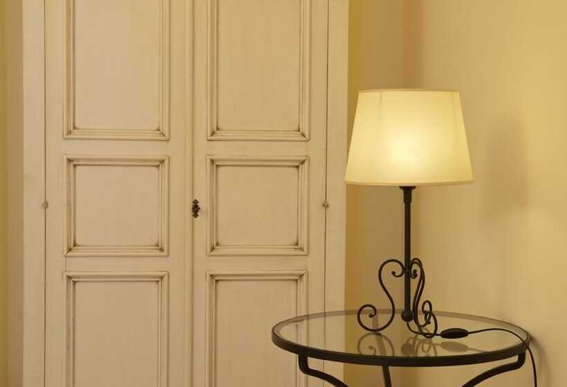 Quarto Estandar com Vistas, Paradiso Residence