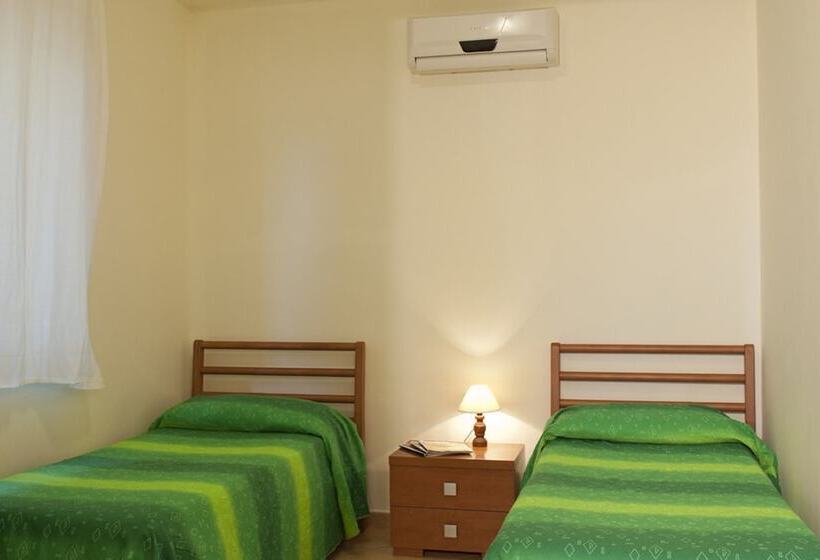 Apartamento 2 Dormitórios, Paradiso Residence