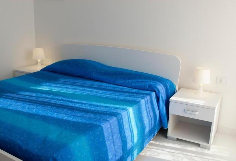 شقة غرفة واحدة, Paradiso Residence