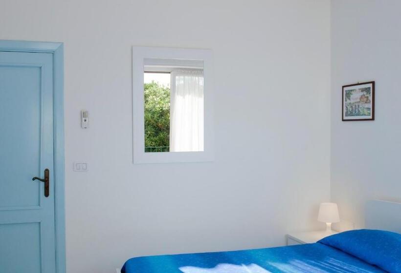 شقة غرفة واحدة, Paradiso Residence