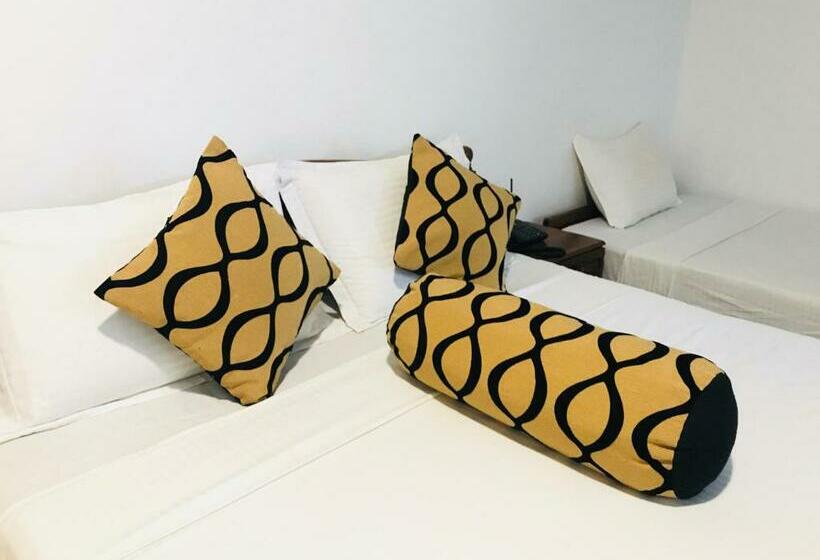 חדר דלוקס לשלושה, Pinidiya Resort