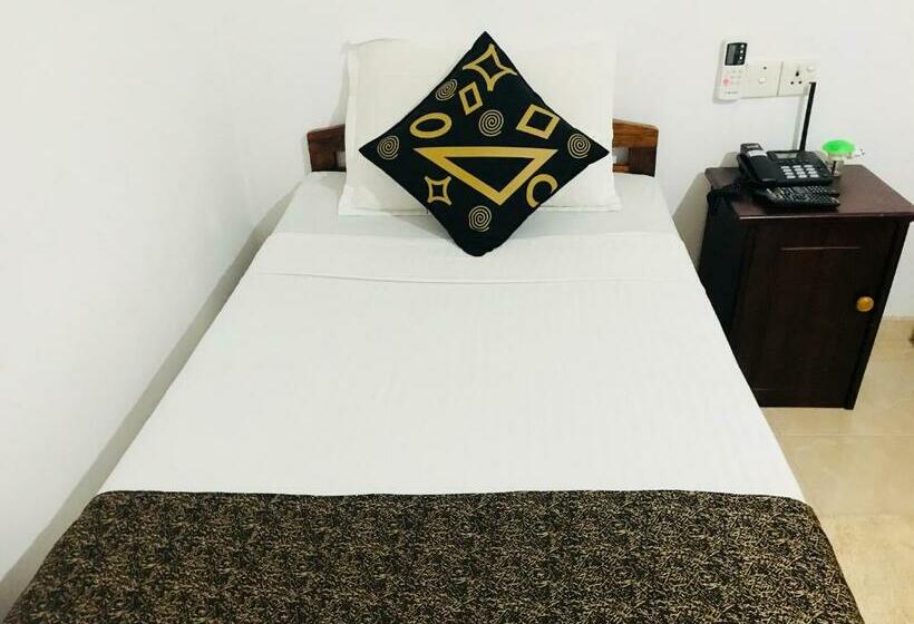 חדר דלוקס לשלושה, Pinidiya Resort