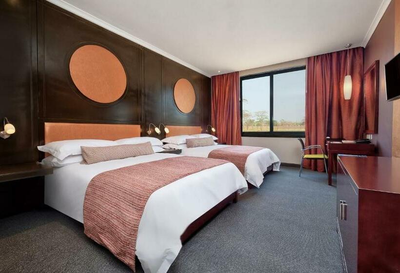 اتاق استاندارد با چشم‌انداز باغ, Protea Hotel By Marriott Ndola