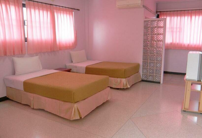 غرفة قياسية, Srisomthai