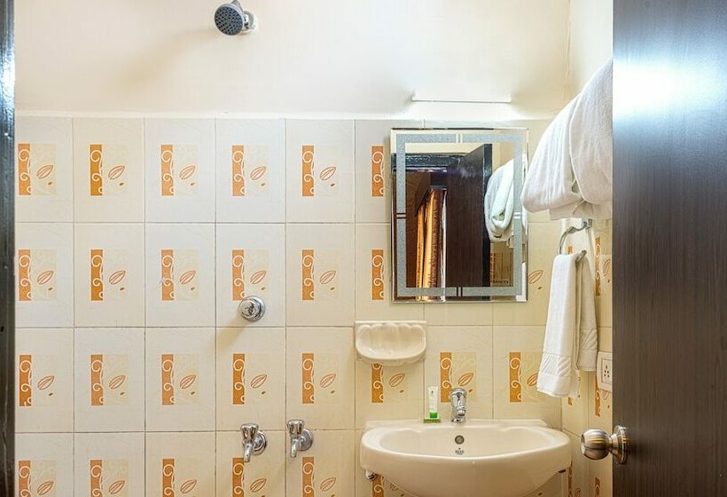 חדר סטנדרט, Treebo Sea Rock