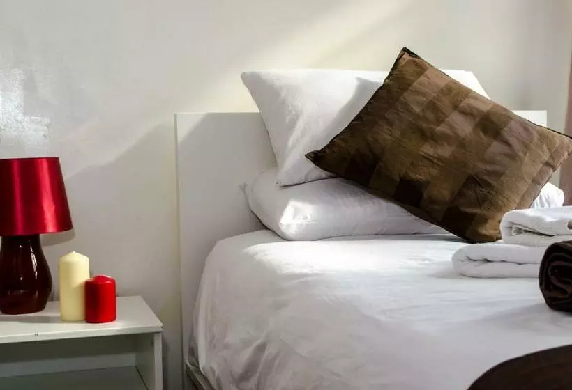 エコノミーシングルルーム, Campbells Guest House