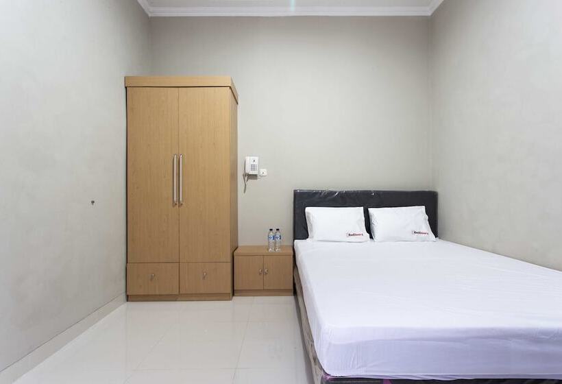 Номер Стандарт, Reddoorz @ Mangga Besar 2