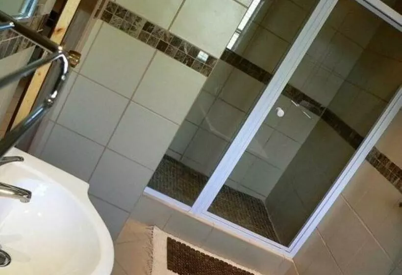 StandaardKamer, Rustenburg Boutique