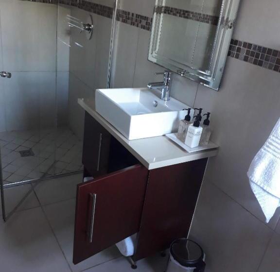 اتاق استاندارد, Stone Olive