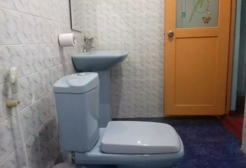 ファミリールーム, Thisal Guest House