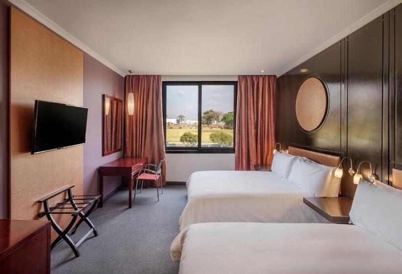 اتاق استاندارد با چشمانداز باغ, Protea Hotel By Marriott Ndola