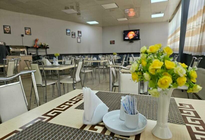 اتاق استاندارد سه نفره, Cityland Hotel Baku