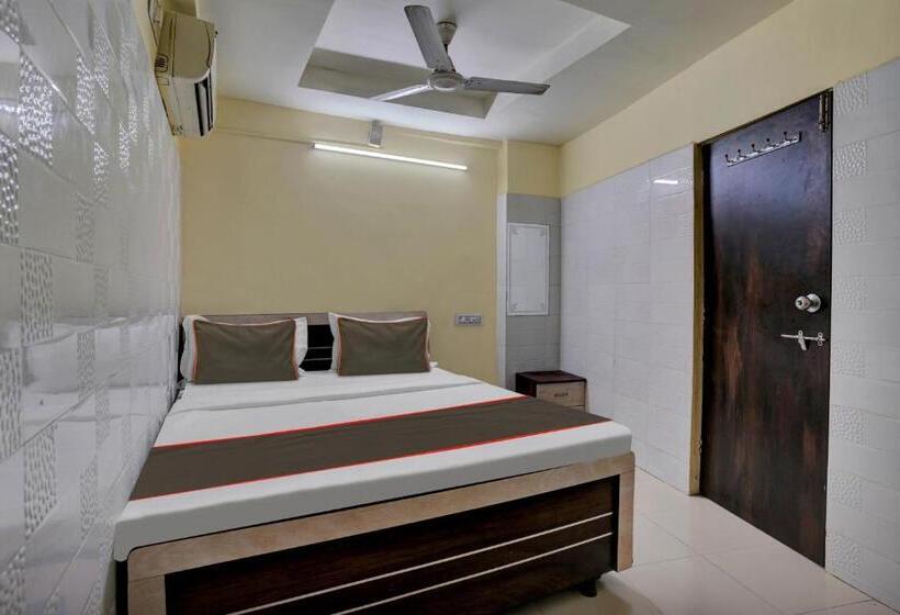 标准间, Collection O Konark Inn