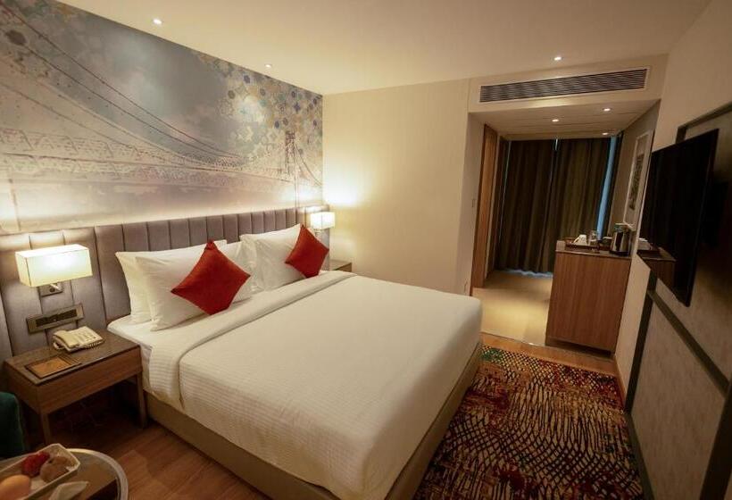 デラックスルーム, Golden Tulip Bhopal