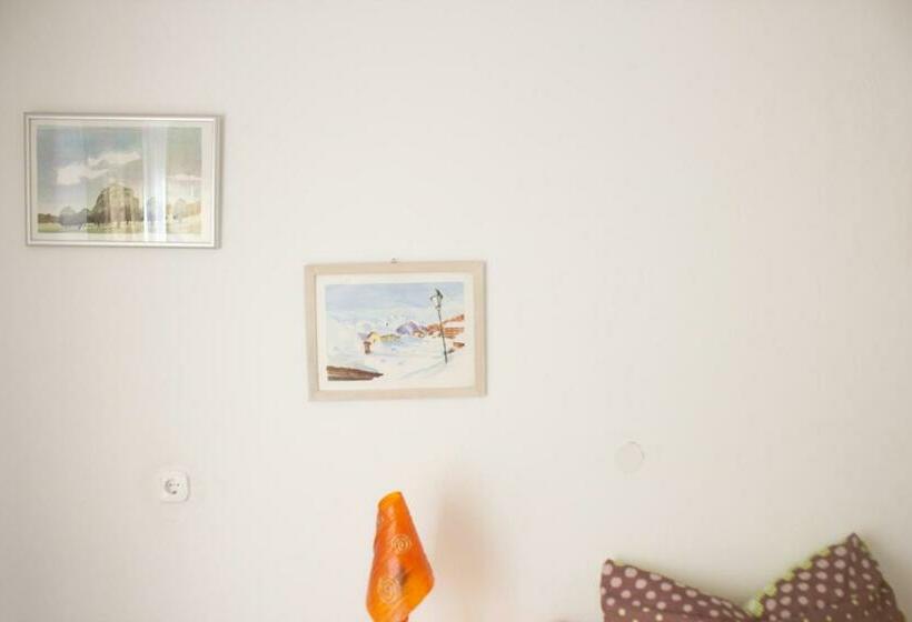 Номер Стандарт Индивидуальный с Балконом, Traumlandl