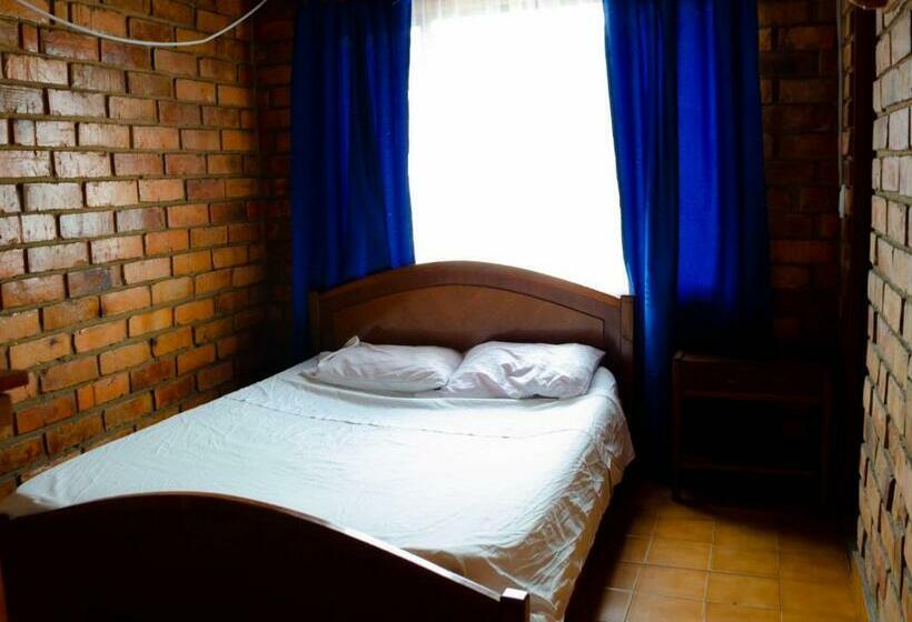 غرفة قياسية, Abacoa