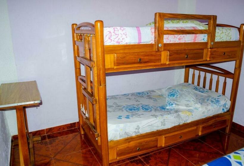 غرفة قياسية ثلاثية, Abacoa