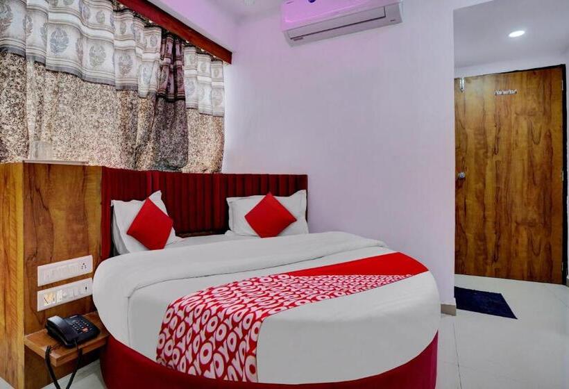 Quarto Triplo Clássico, Oyo Flagship Hotel Vinayak