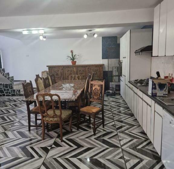 标准间, Casa Iuliana