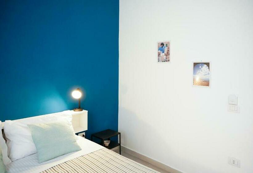 Номер Deluxe, From Home To Vesuvius Rooms