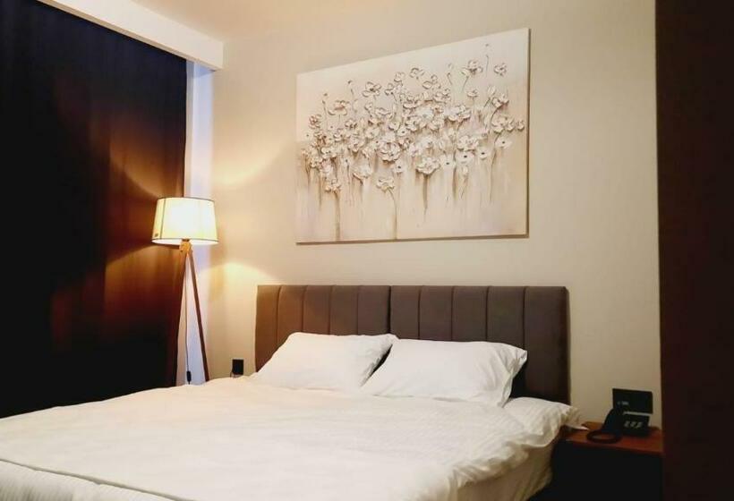 اتاق استاندارد, Grand royal