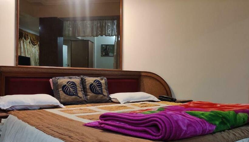Standard-huone, Raj Palace