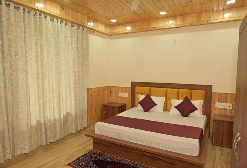 غرفة ديلوكس, Royal Galaxy Tirthan